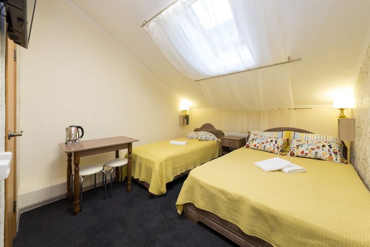 Room 5 of 24