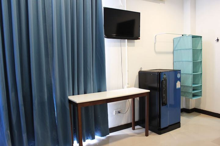 Room 42 of 112