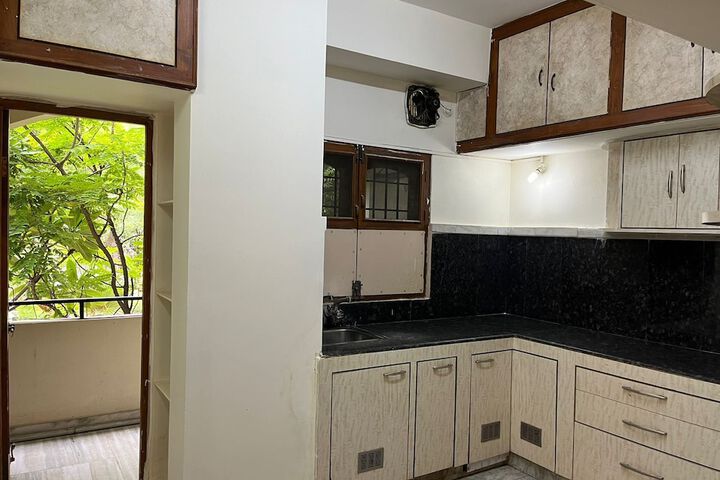 Room 15 of 22