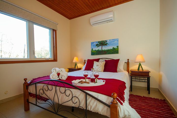 Room 2 of 30