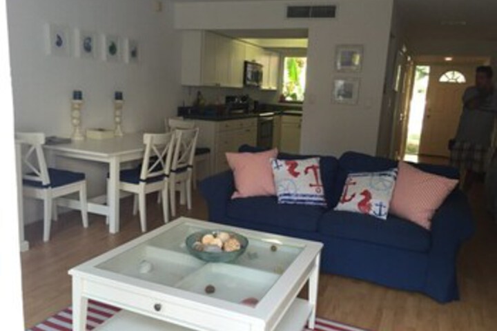 Photo of Coconut Palms Townhome
