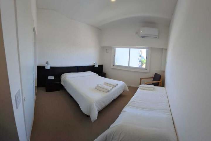 Room 21 of 30