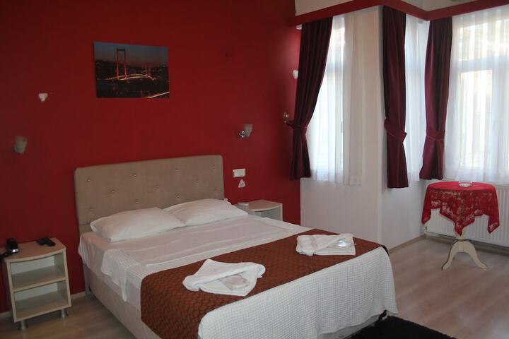 Room 17 of 61