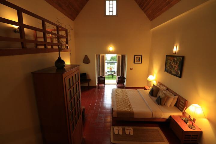 Room 7 of 44