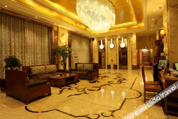Hotel Interior 11 of 28