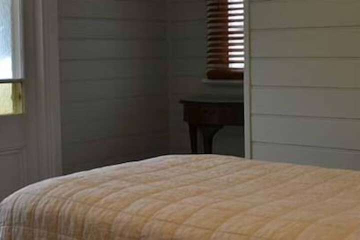 Room 38 of 96