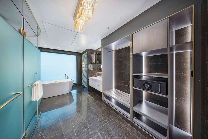 Hotel Interior 112 of 231