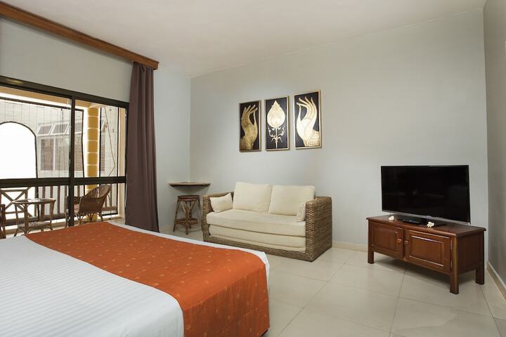 Room 18 of 41