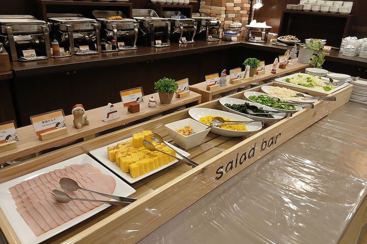 Dining Photos