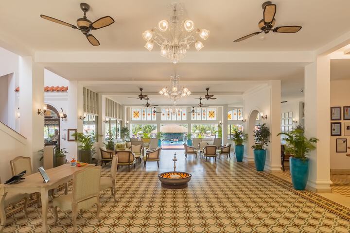 Hotel Interior 2 of 122
