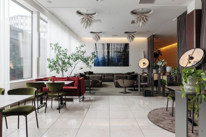Hotel Lobby