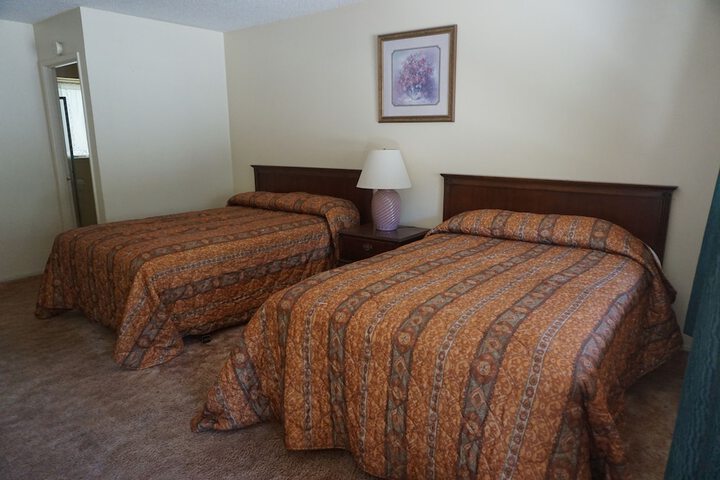 Room 13 of 39