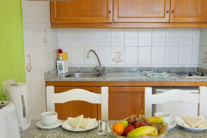 Private kitchenette