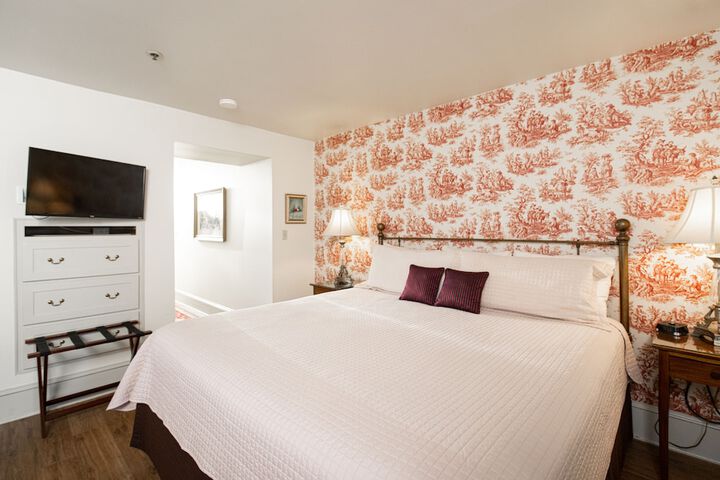 Room 8 of 39
