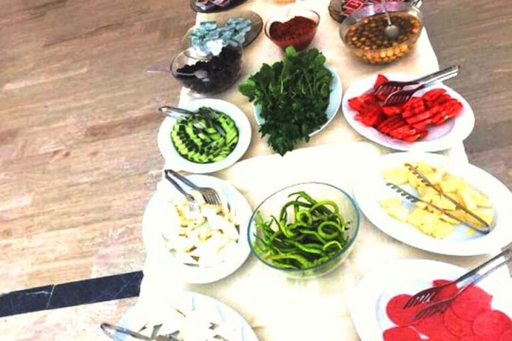 Dining 47 of 70