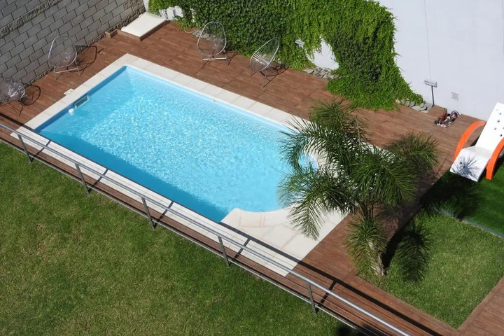 Pool 12 of 21