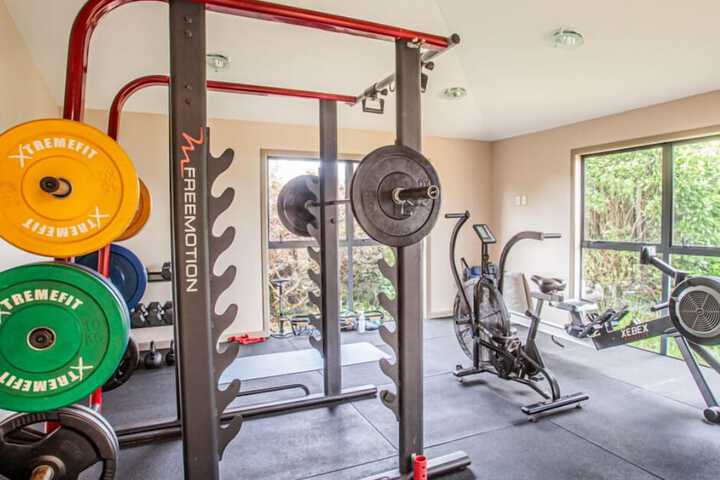 Health and Fitness 14 of 33