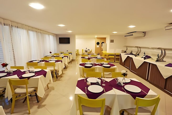 Dining 119 of 137