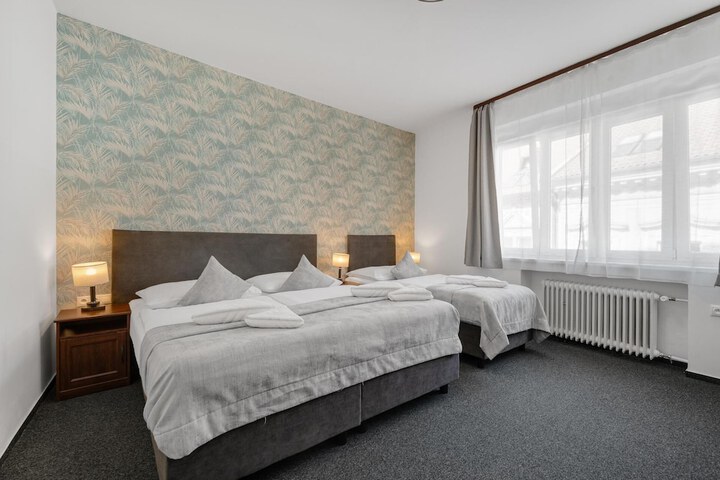 7Days B & B