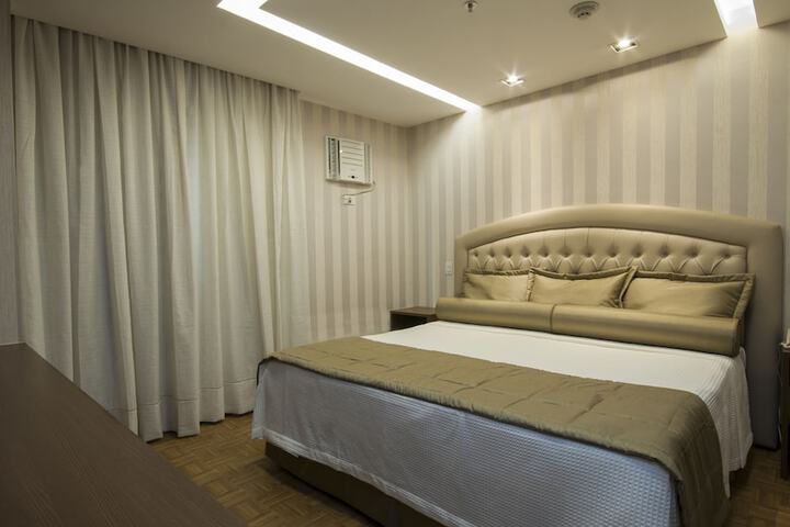 Room 12 of 81