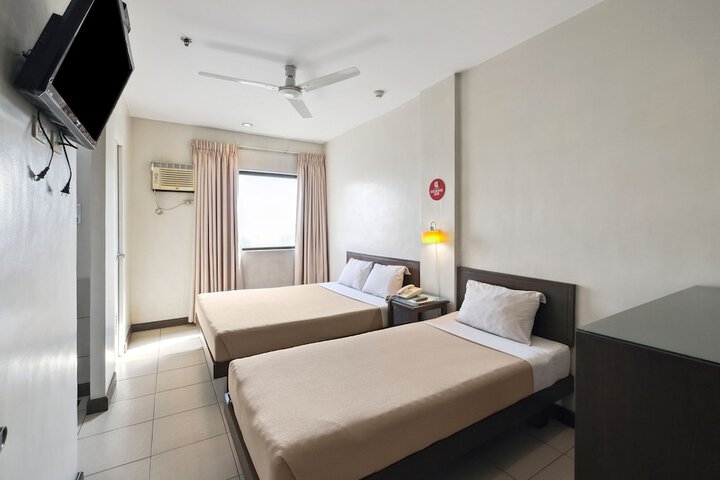 Room 5 of 26