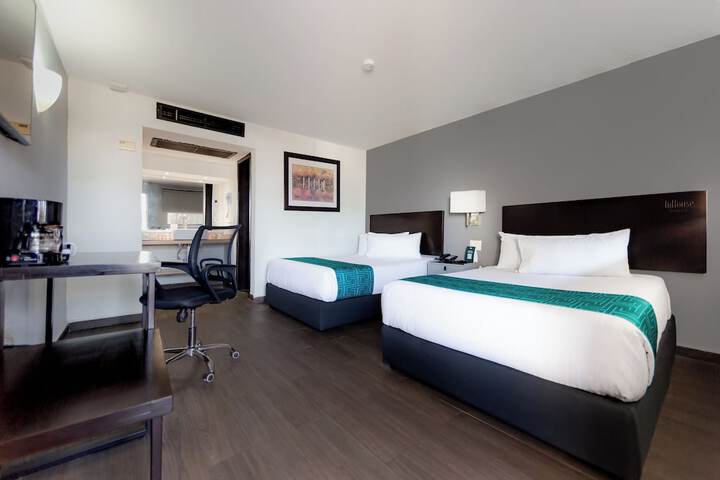 Room 76 of 215