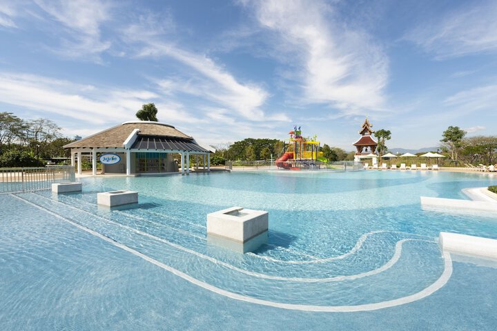 Pool 90 of 182