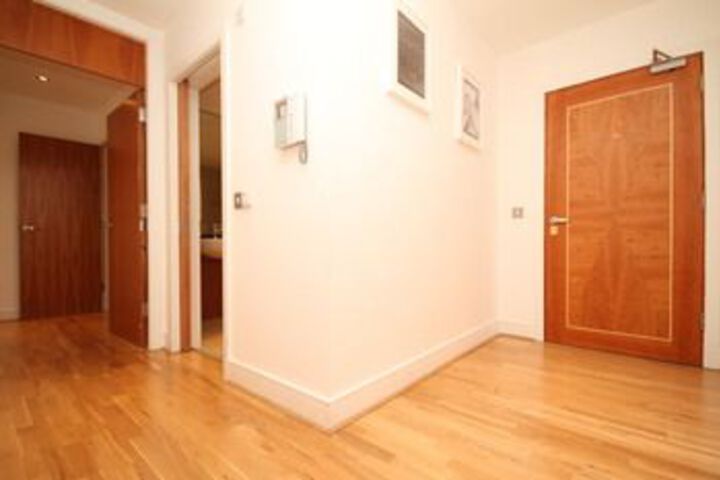 Room 17 of 20