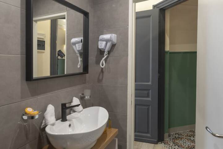 Room 20 of 58