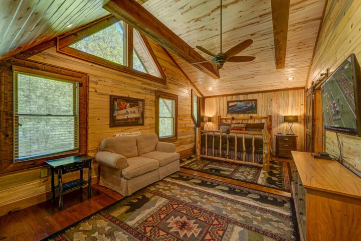 Exterior of Hooked on Toccoa by Escape to Blue Ridge