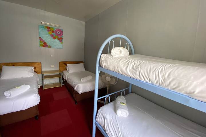 Room 4 of 55