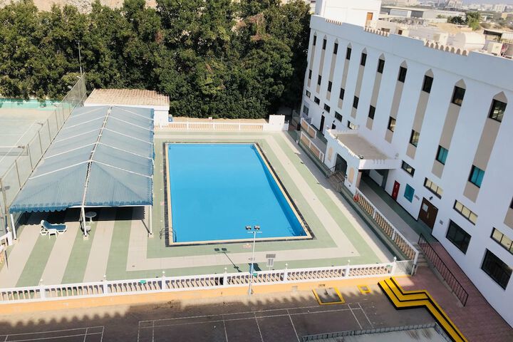 Pool 27 of 49