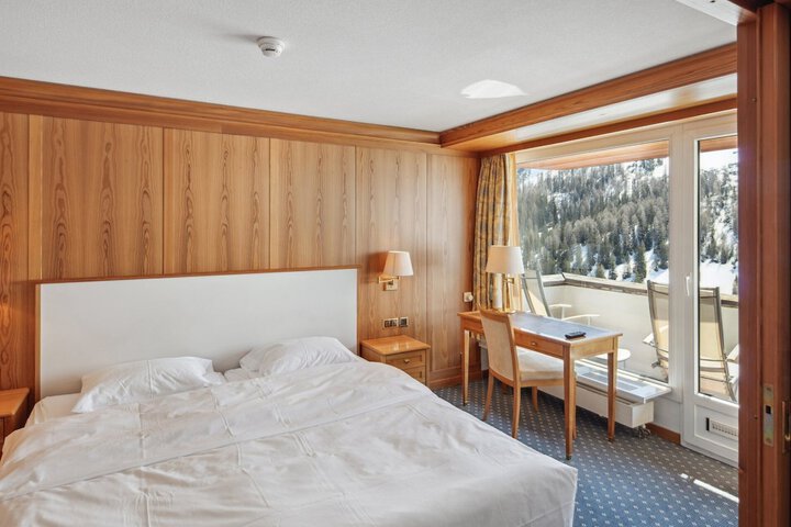 Room 20 of 93