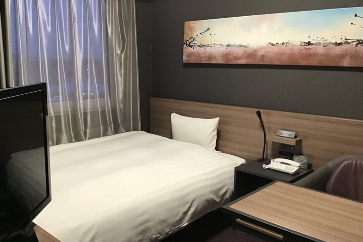 Room 3 of 30