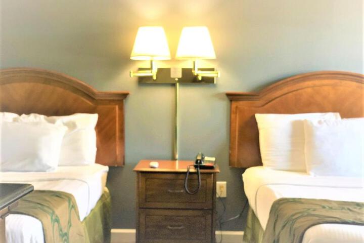 Deluxe 2 Double Beds (7 of 15)
