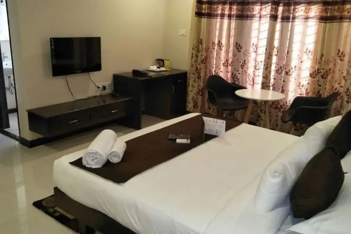 Room 3 of 5