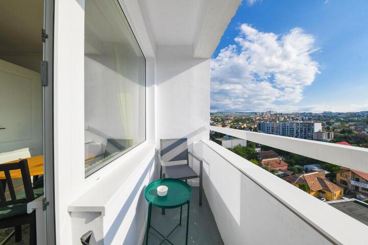 The Nest 1 - Spectacular View Over The City