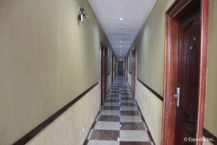 Ballroom/Hall 58 of 79
