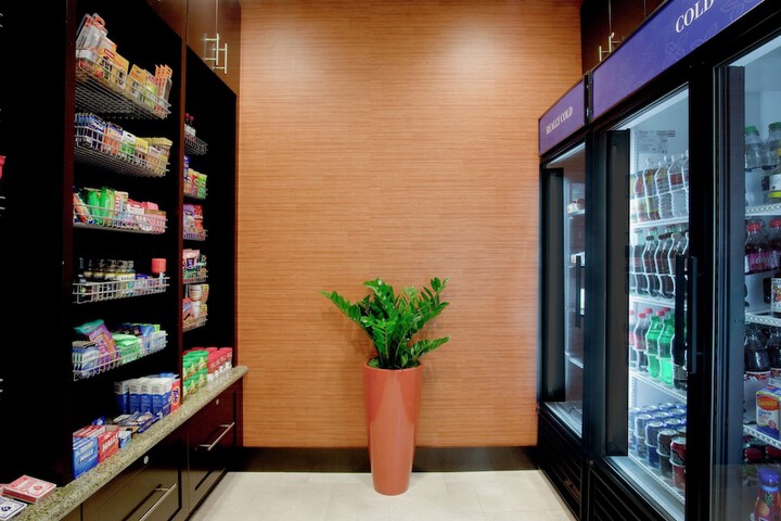Snack bar
