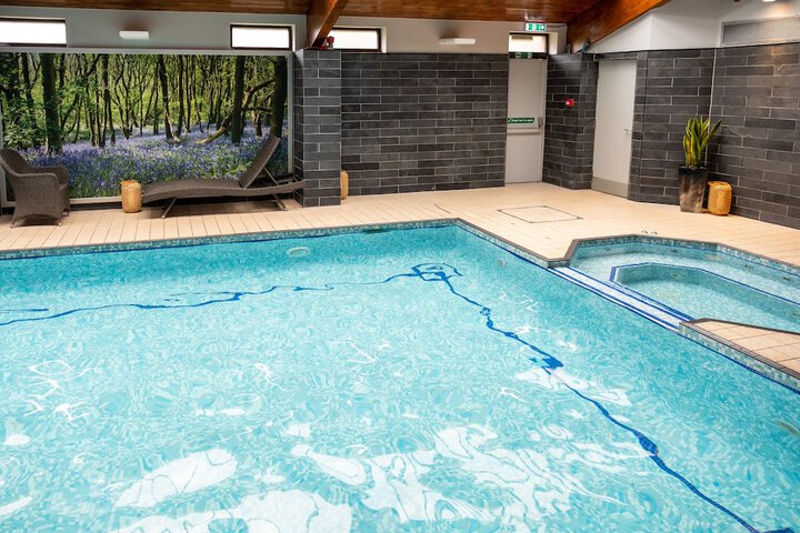 Hotel with Pool