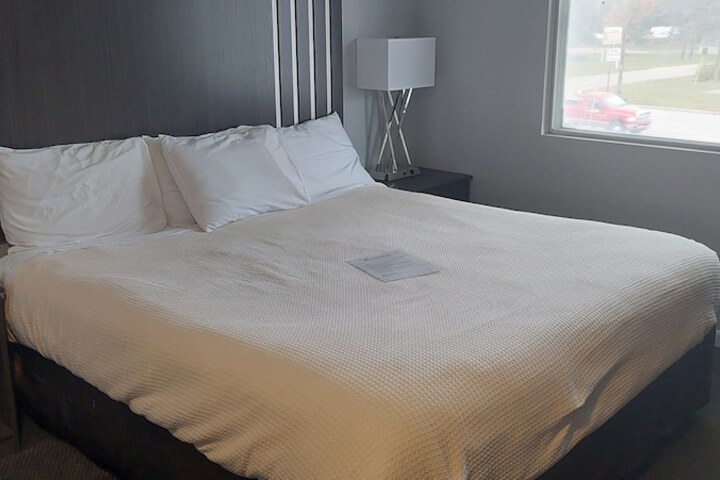 Room 12 of 22
