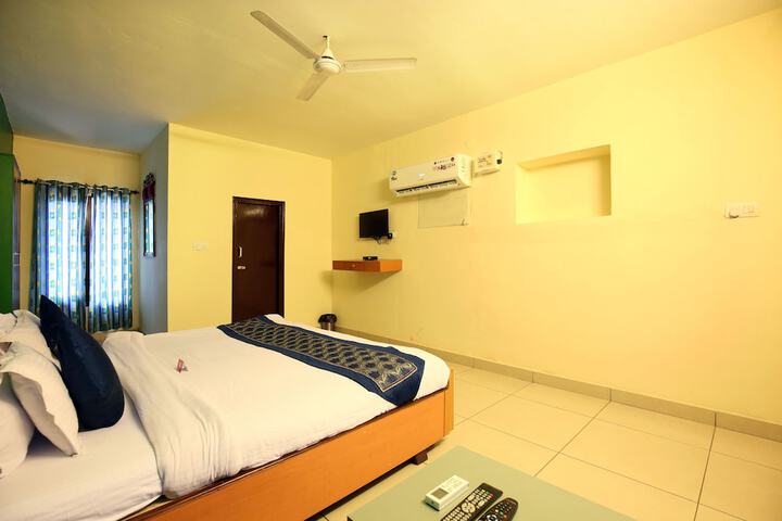 Room 10 of 22