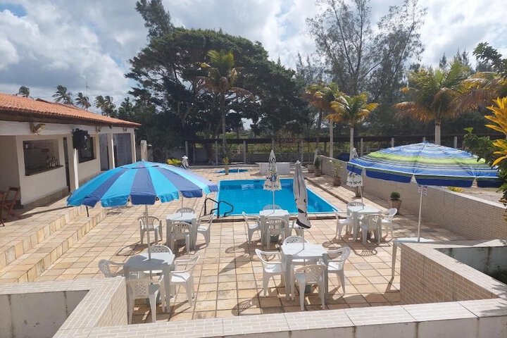 Pool 9 of 13