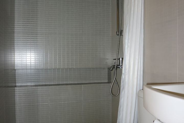 Clean Restrooms