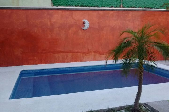 Pool 8 of 13