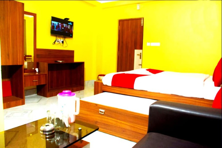 Room 2 of 7