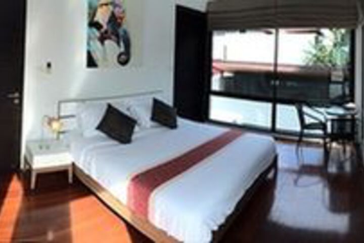 Room 19 of 35