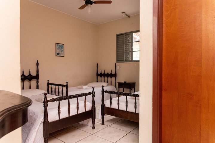 Room 7 of 36