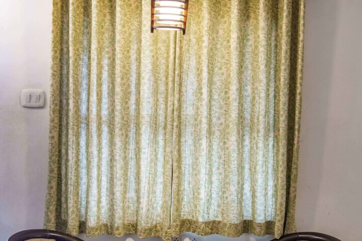 Room 10 of 45