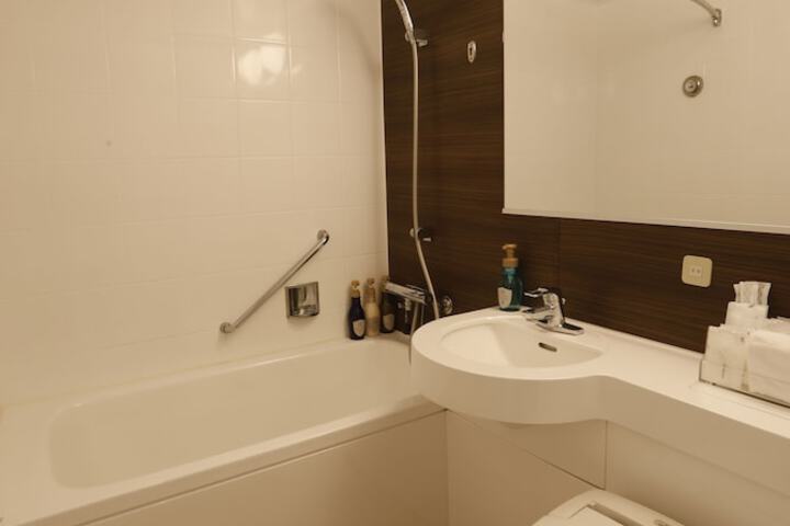 Room 29 of 51